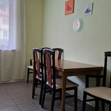 Zweizimmerwohnung バイアースブロン