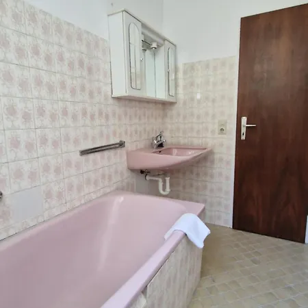 アパート Zweizimmerwohnung バイアースブロン